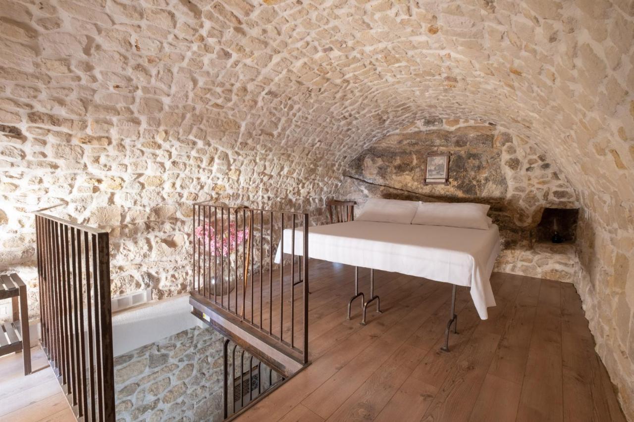 Si-Moutique, Le Case-Grotte Degli Avi 2 Modica Eksteriør bilde